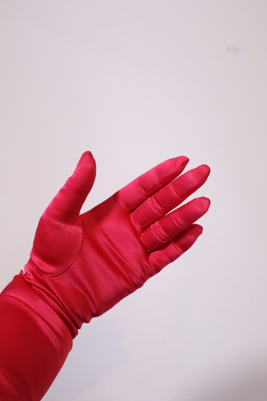 Pink satin 1950’s gloves size 5