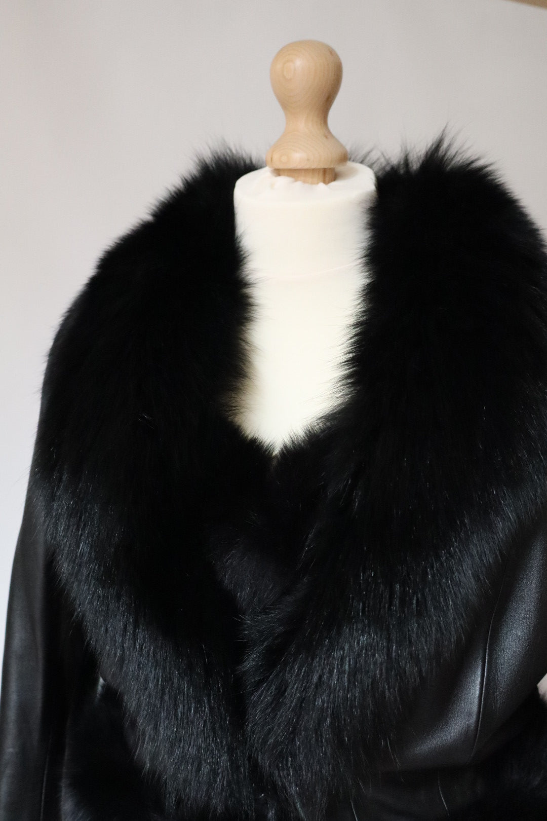 Black Cadolle corset with real fur trim - size L / XL