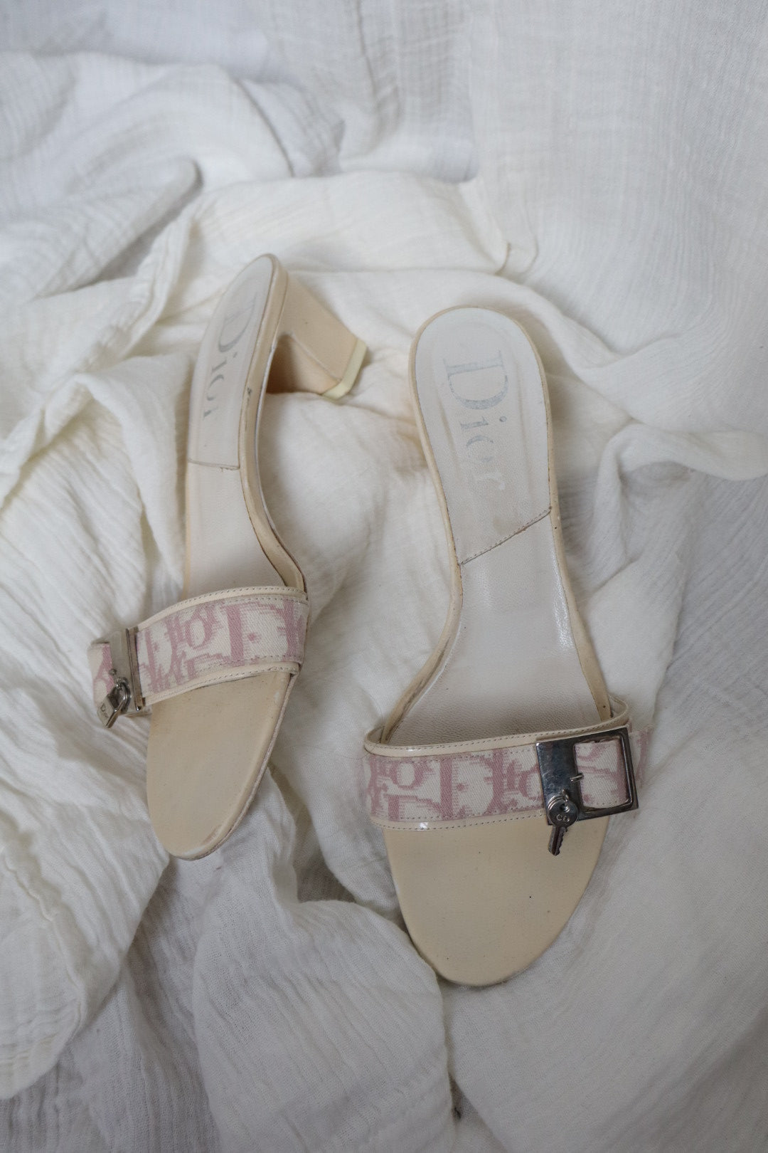 Dior by John Galliano early 2000’s block heels from their iconic girly collection, with lock&key, size 40