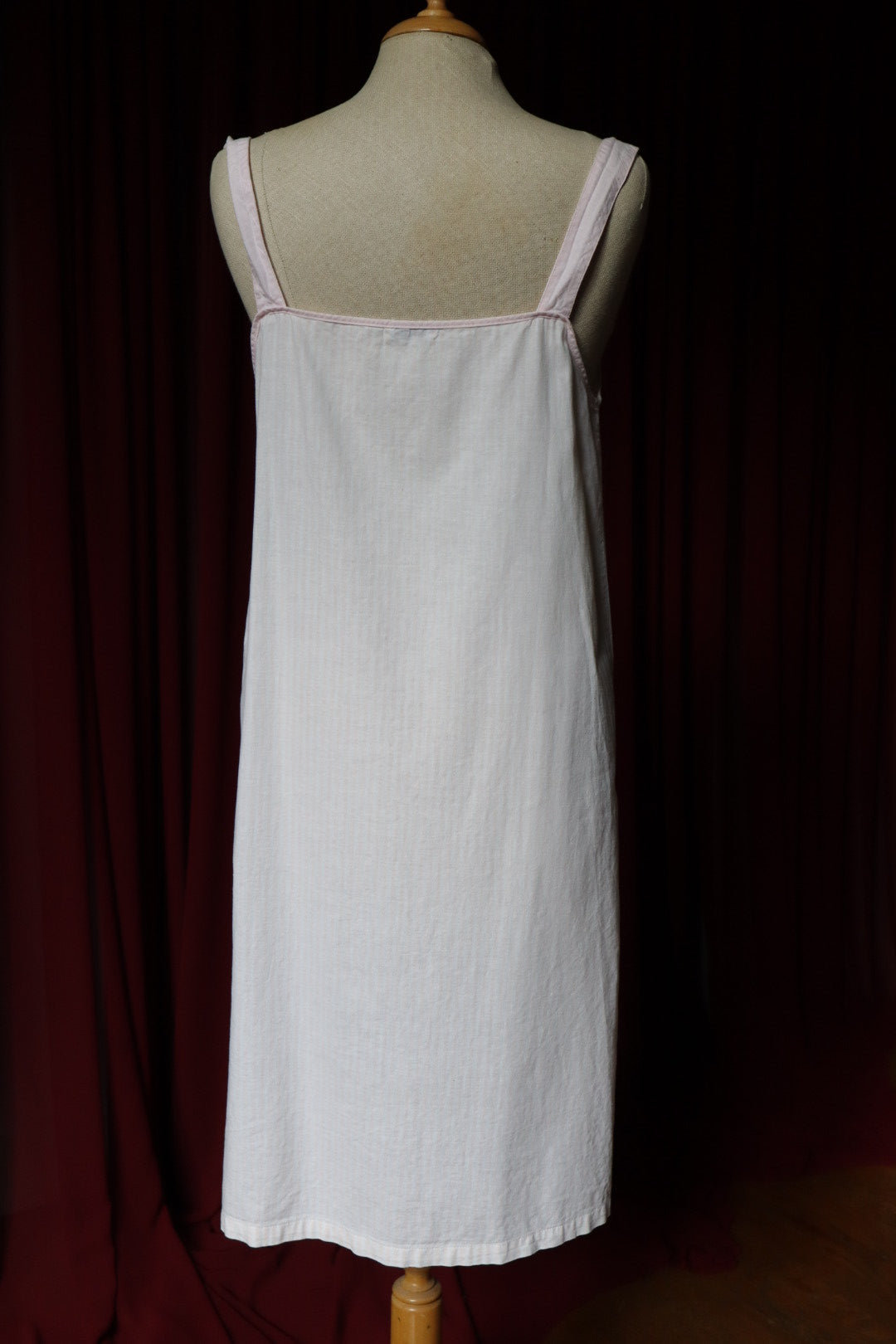 Yves Saint Laurent soft pink coton slipdress & robe set