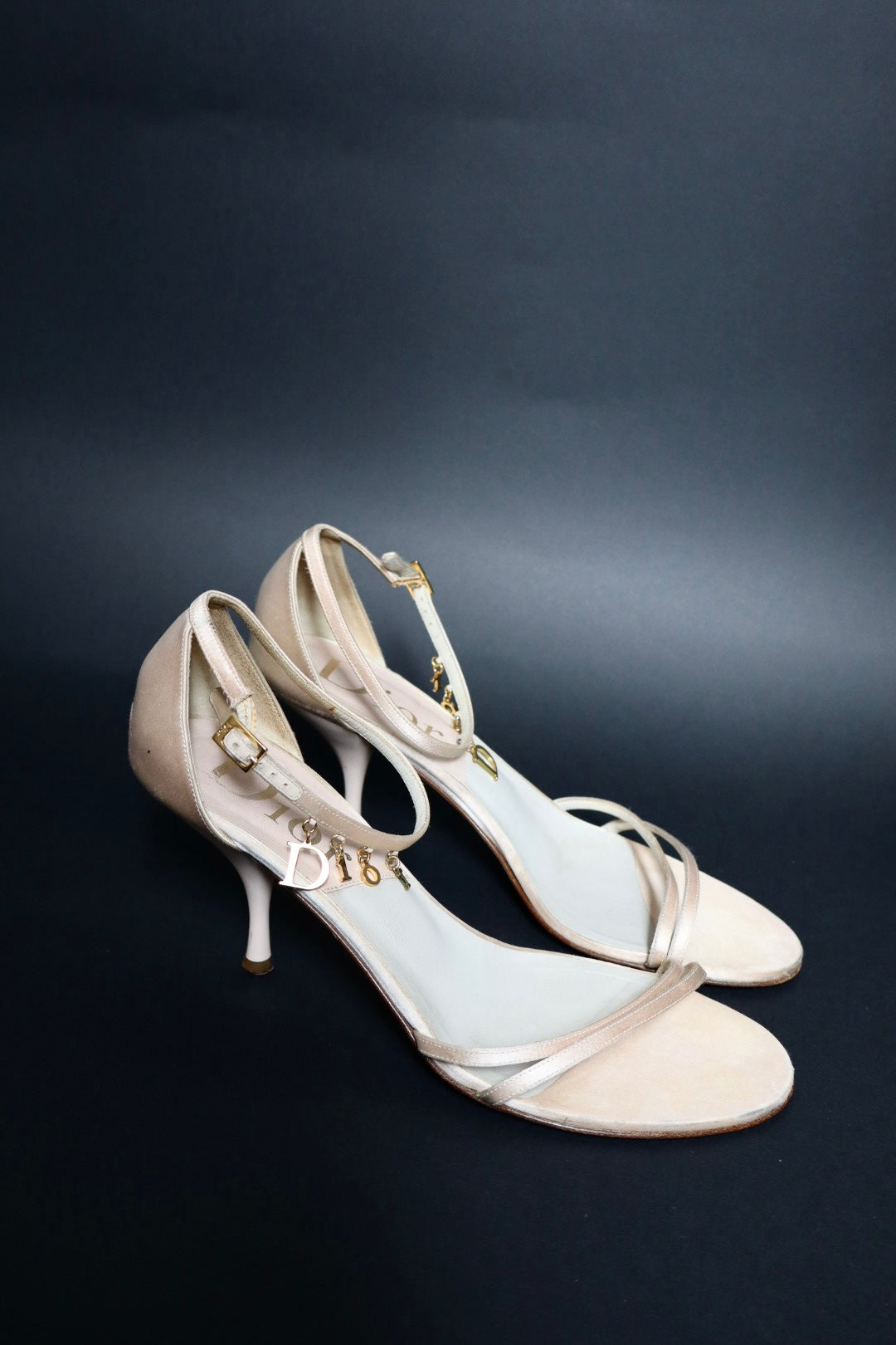 Dior by John Galliano pink Silk heels with gold hardware logo size 38 (us 7.5)