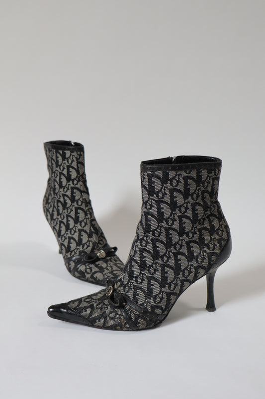 Dior by John Galliano F/W 2005 boots oblique print size 38 / us7.5