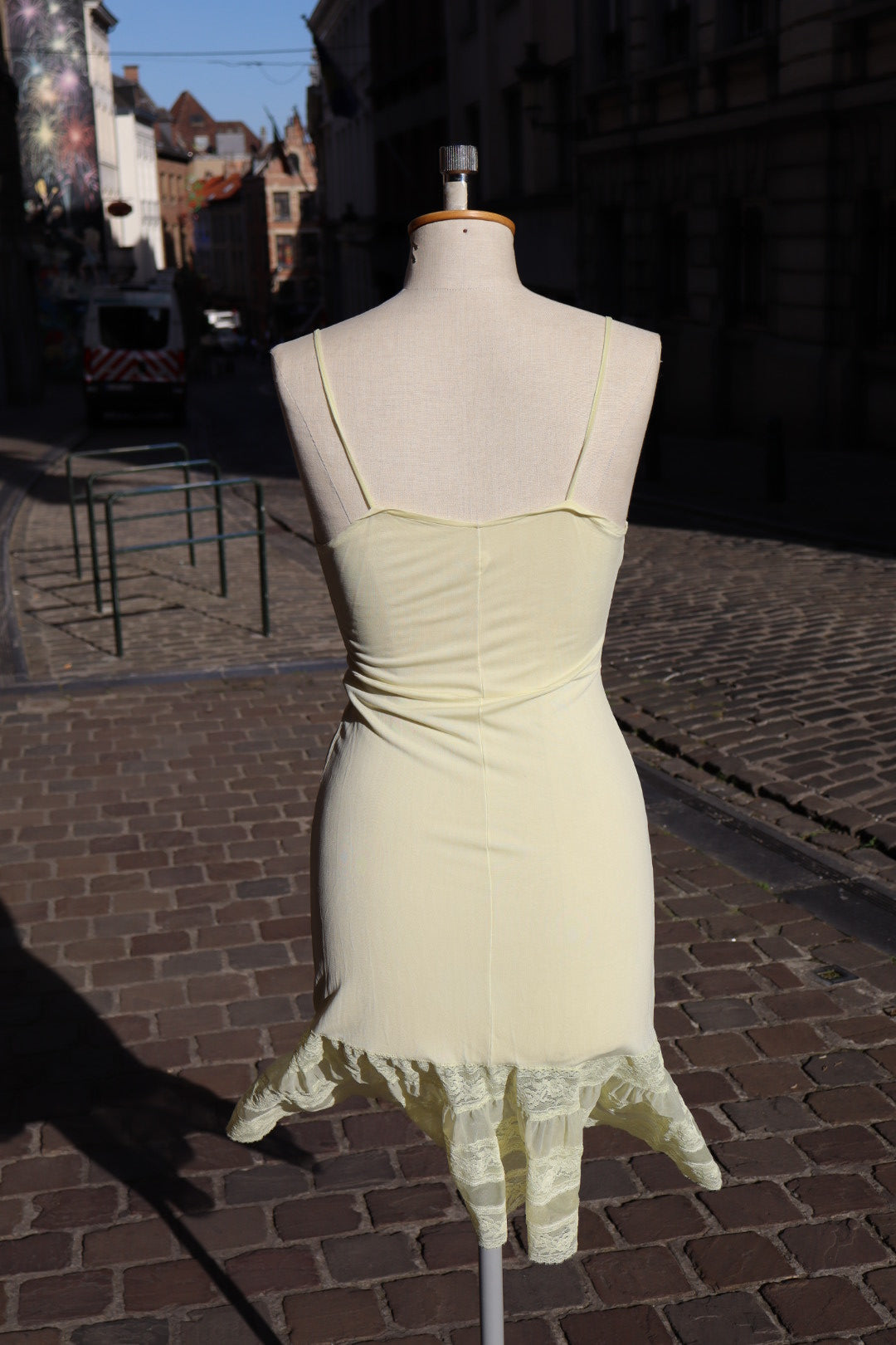 Butteryellow 1950’s slipdress size S with lace