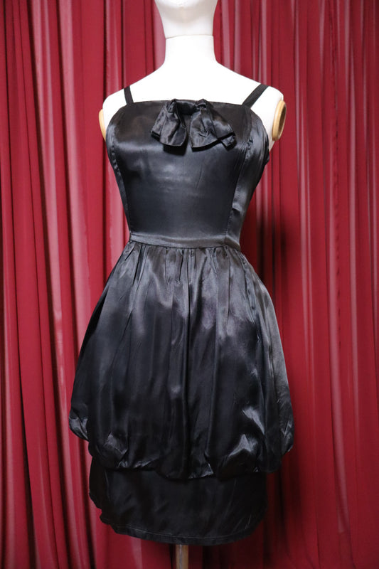 Satin black dress size M / L