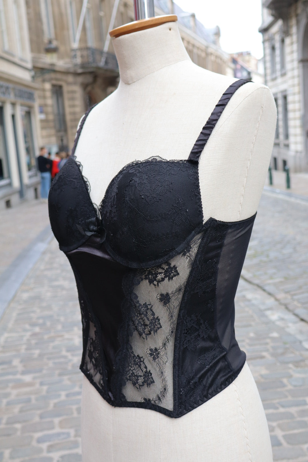 Black bustier with lace size M