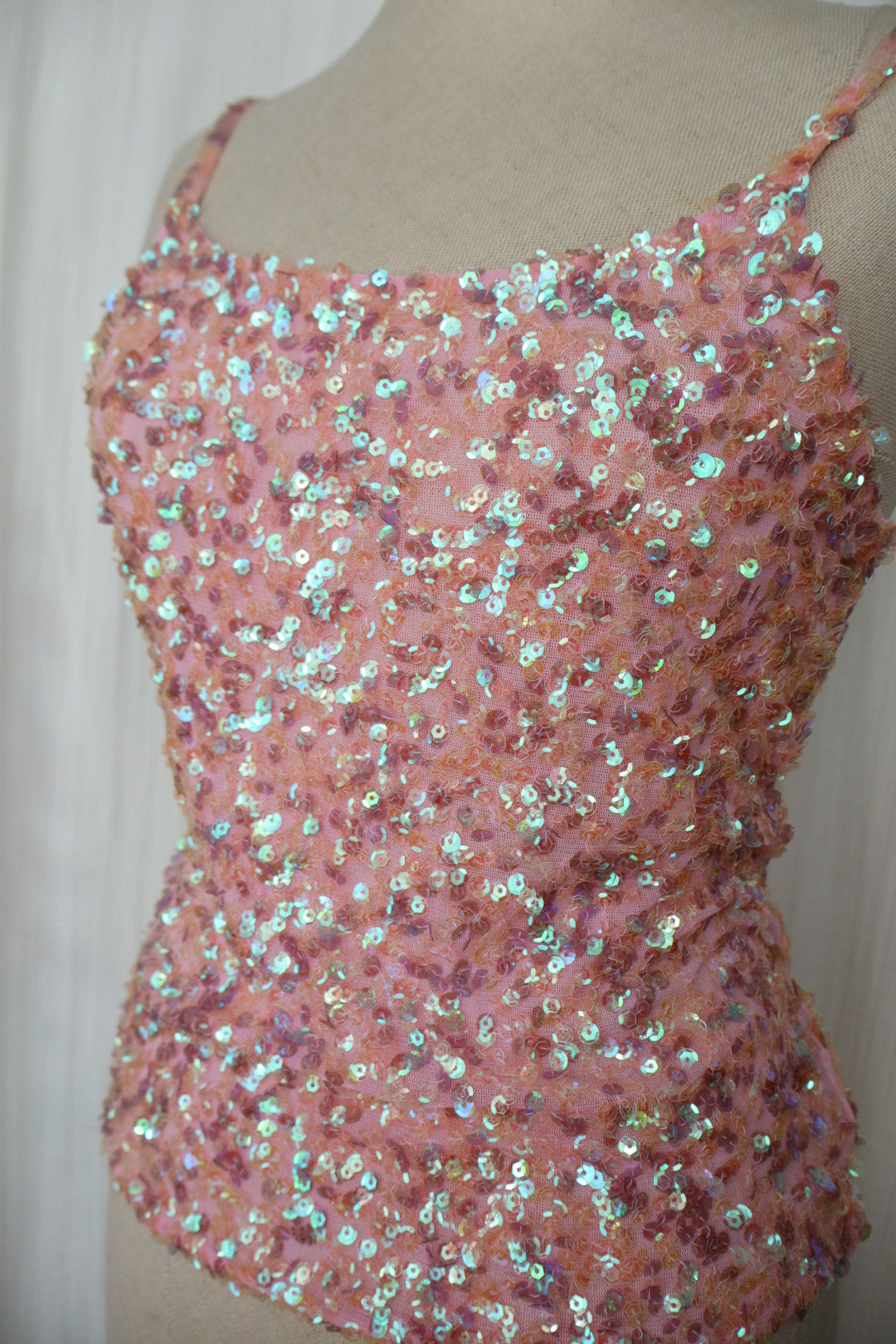 Pink sequin top size M - 2004