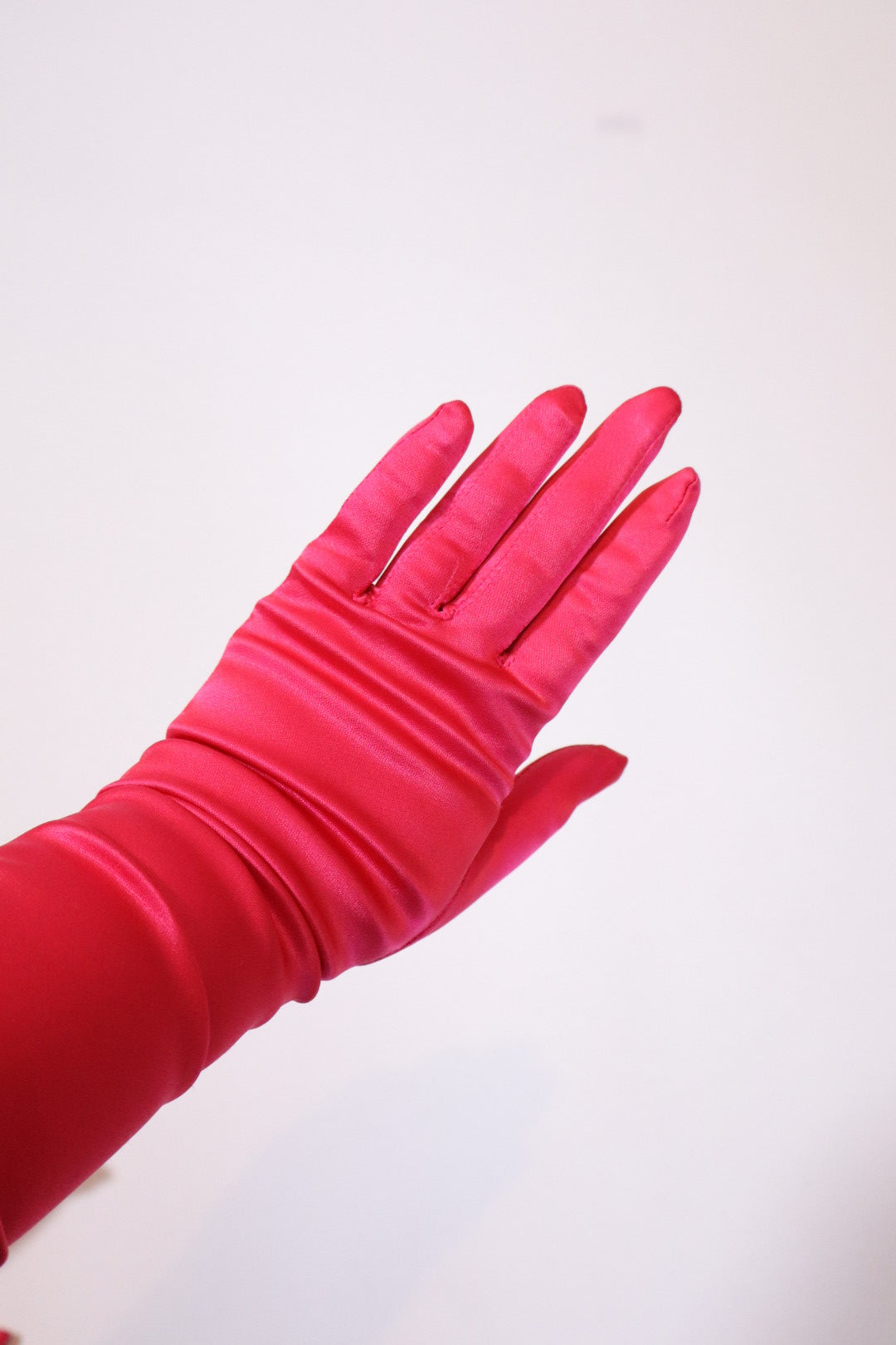 Pink satin 1950’s gloves size 5