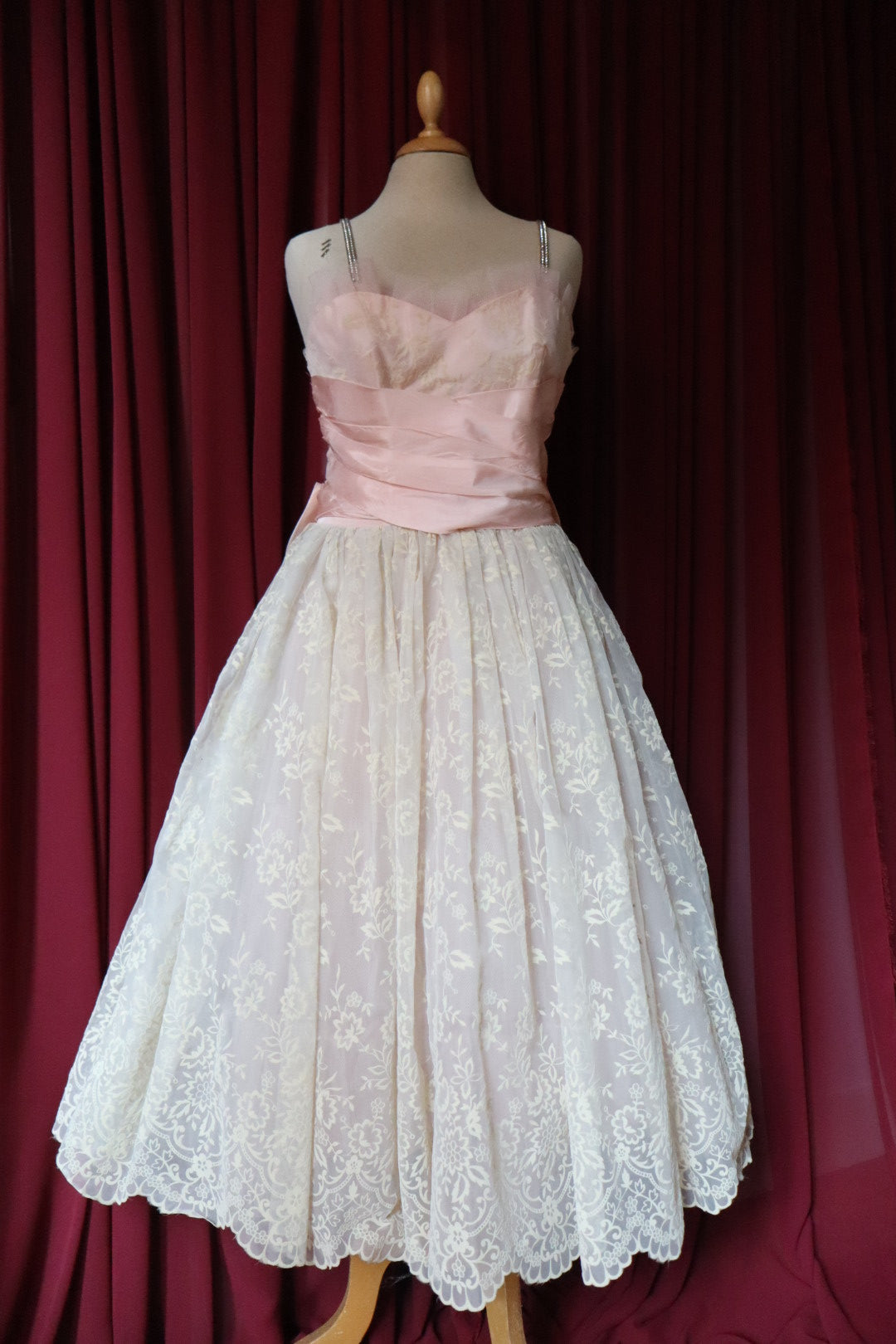 Rare 1950’s pink cocktaildress / ballgown size L