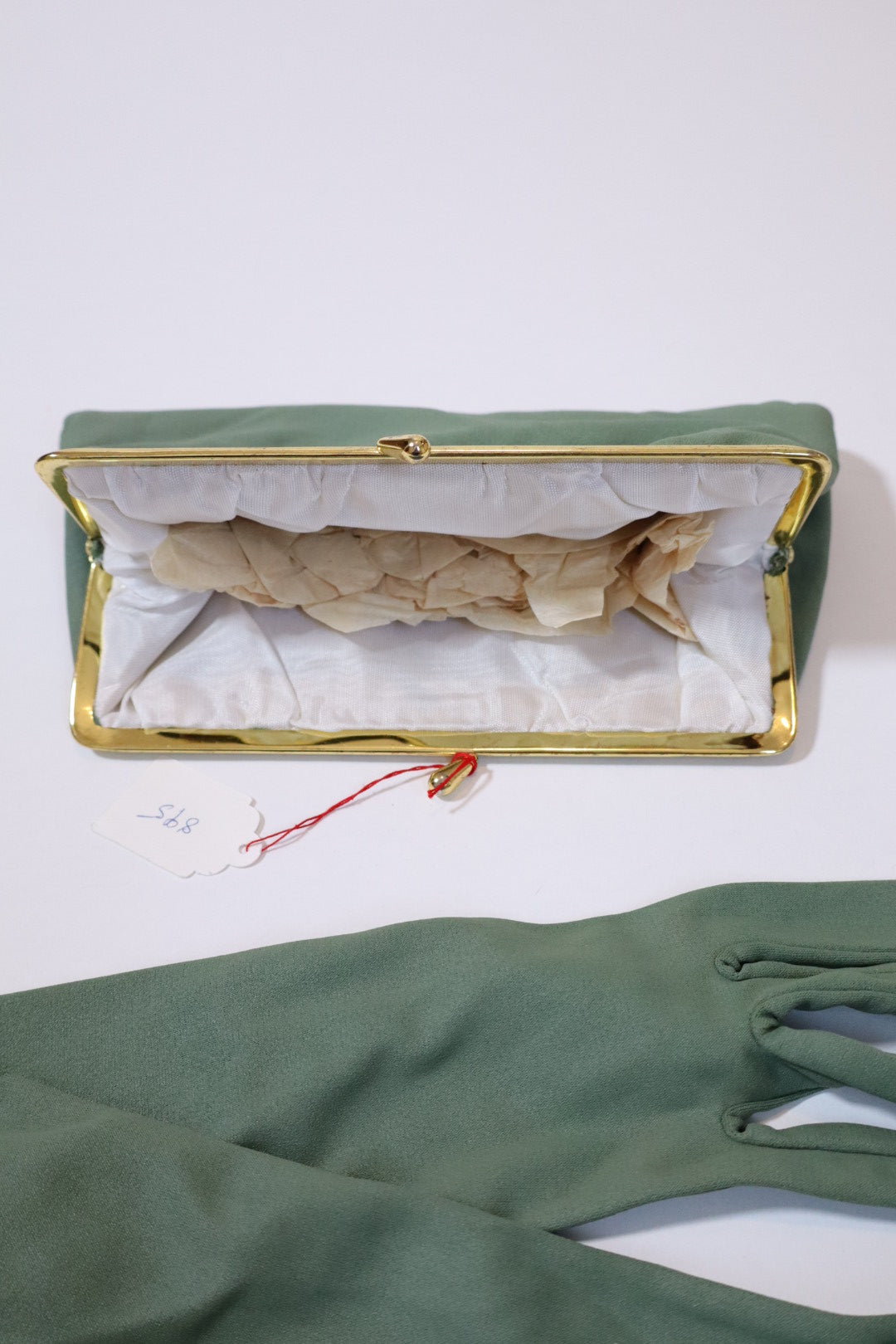 Khaki 1960’s deadstock clutch & gloves set