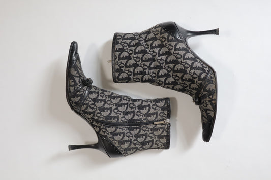 Dior by John Galliano F/W 2005 boots oblique print size 38 / us7.5