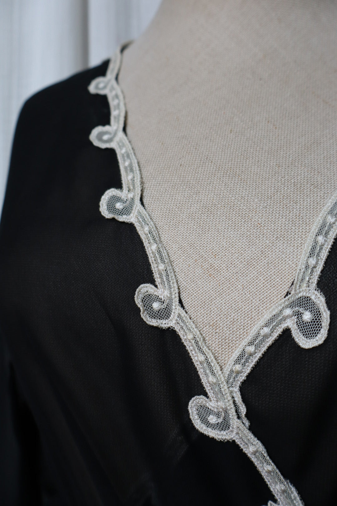 Black see trough dressing robe Darjeeling size M