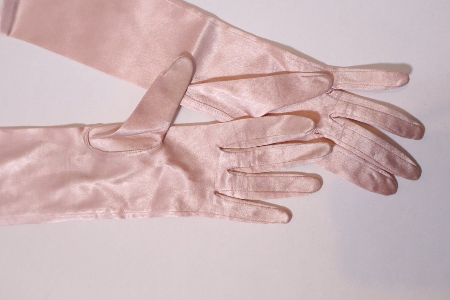 Soft pink satin 1950’s gloves, size 5