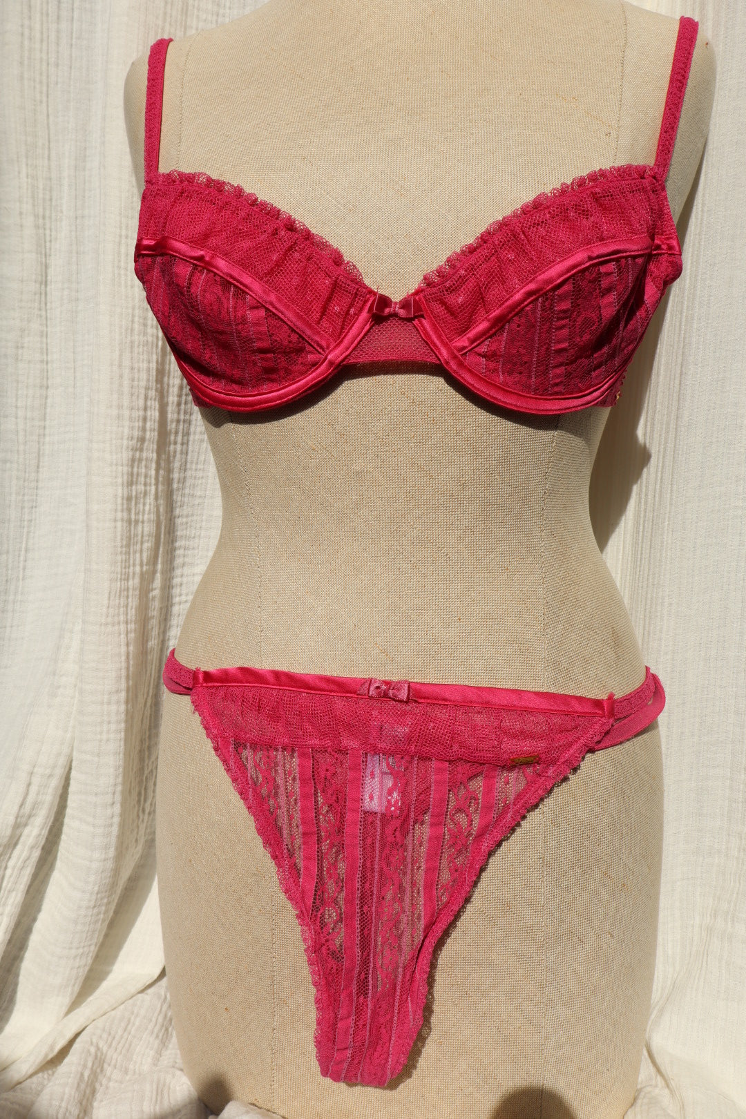 Christian Dior early 2000’s lingerie set size M / EU75A/FR90A/US34A